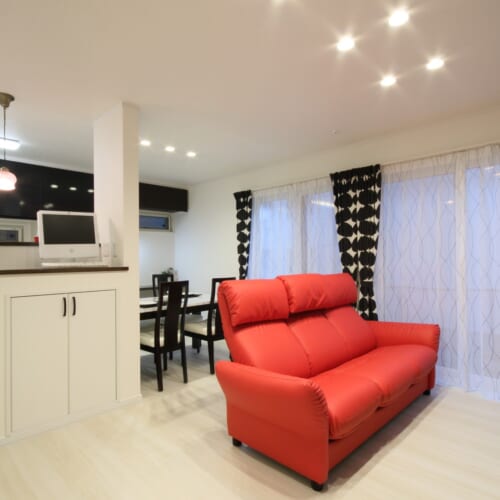 光熱費カットを考えた間取りで
収納力を重視したおうち