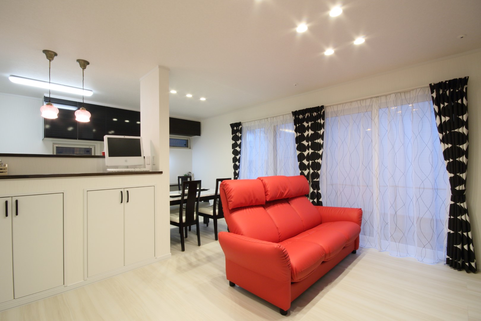 光熱費カットを考えた間取りで
収納力を重視したおうち