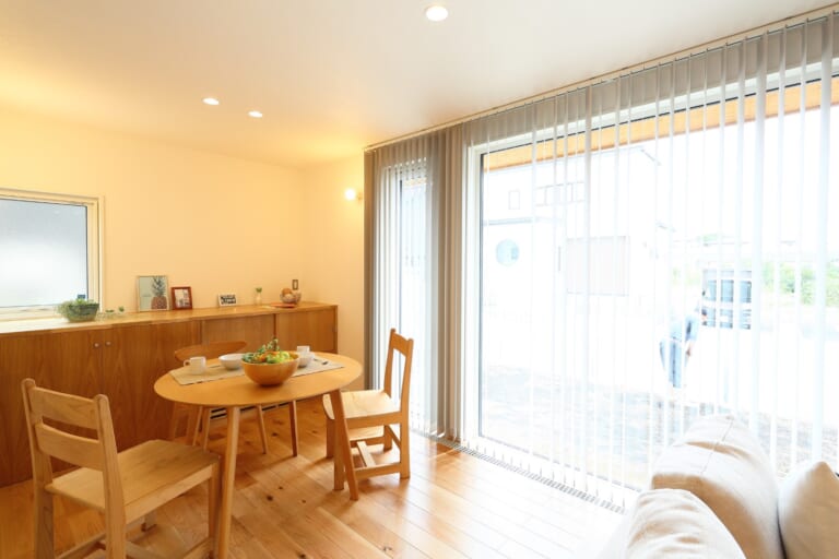 夏は涼しく、冬は暖かく