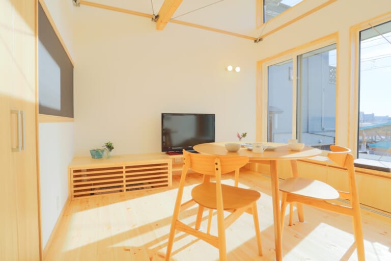 非居室まで冷暖房を届ける床下エアコン工法